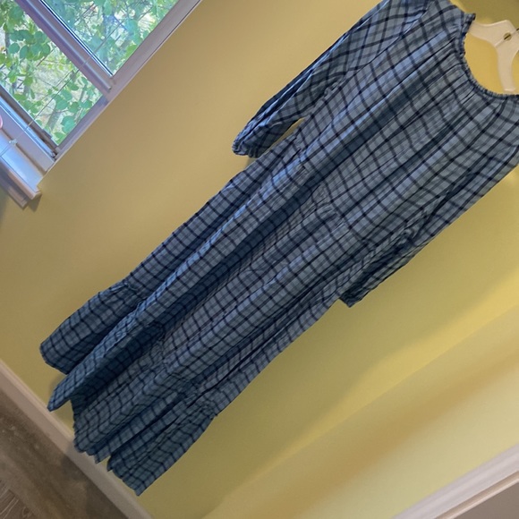 Bundle NWT Maternity Maxi Dresses and Blouse - Picture 4 of 9